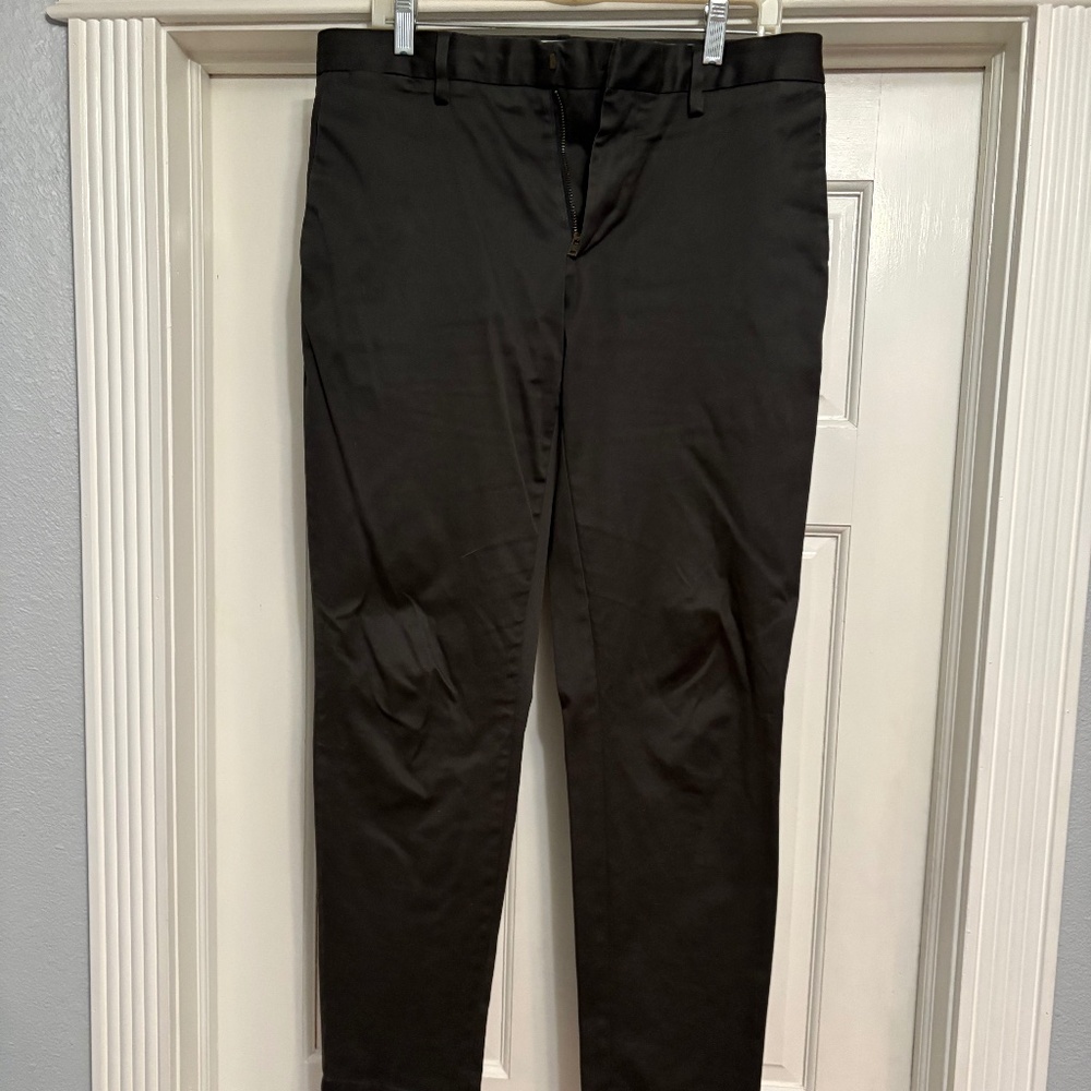 Banana Republic Mason Athletic Tapered Fit Chino
